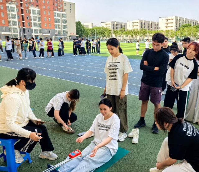 着力缩小城乡区域校际办学距离以教育温度托起民生美好 着力缩小城乡区域校际办学距离以教育温度托起民生美好